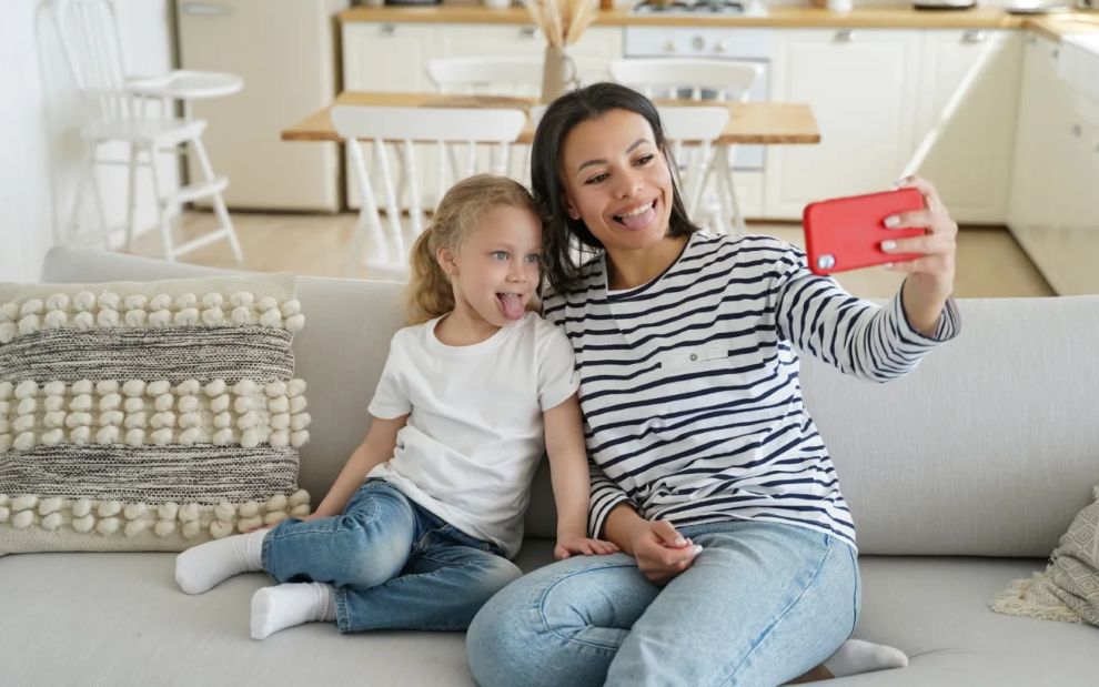 «Γιατί δεν θα σταματήσω να βγάζω πολλές φωτογραφίες τα παιδιά μου»