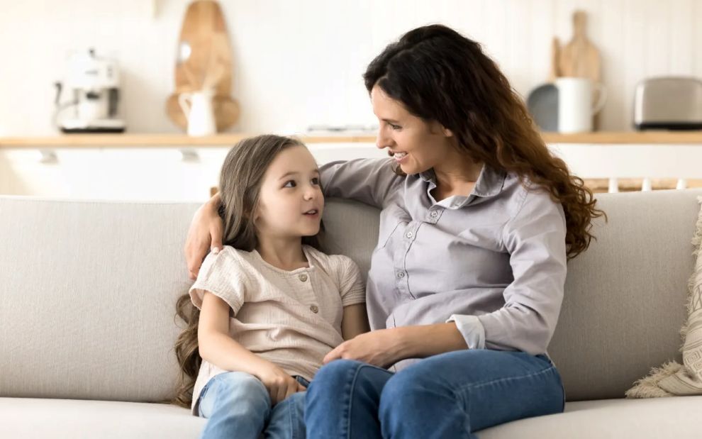 Οι Millennials σπάνε τον κύκλο: Όσα άκουγαν μικροί και δεν θέλουν να επαναλάβουν στα παιδιά τους