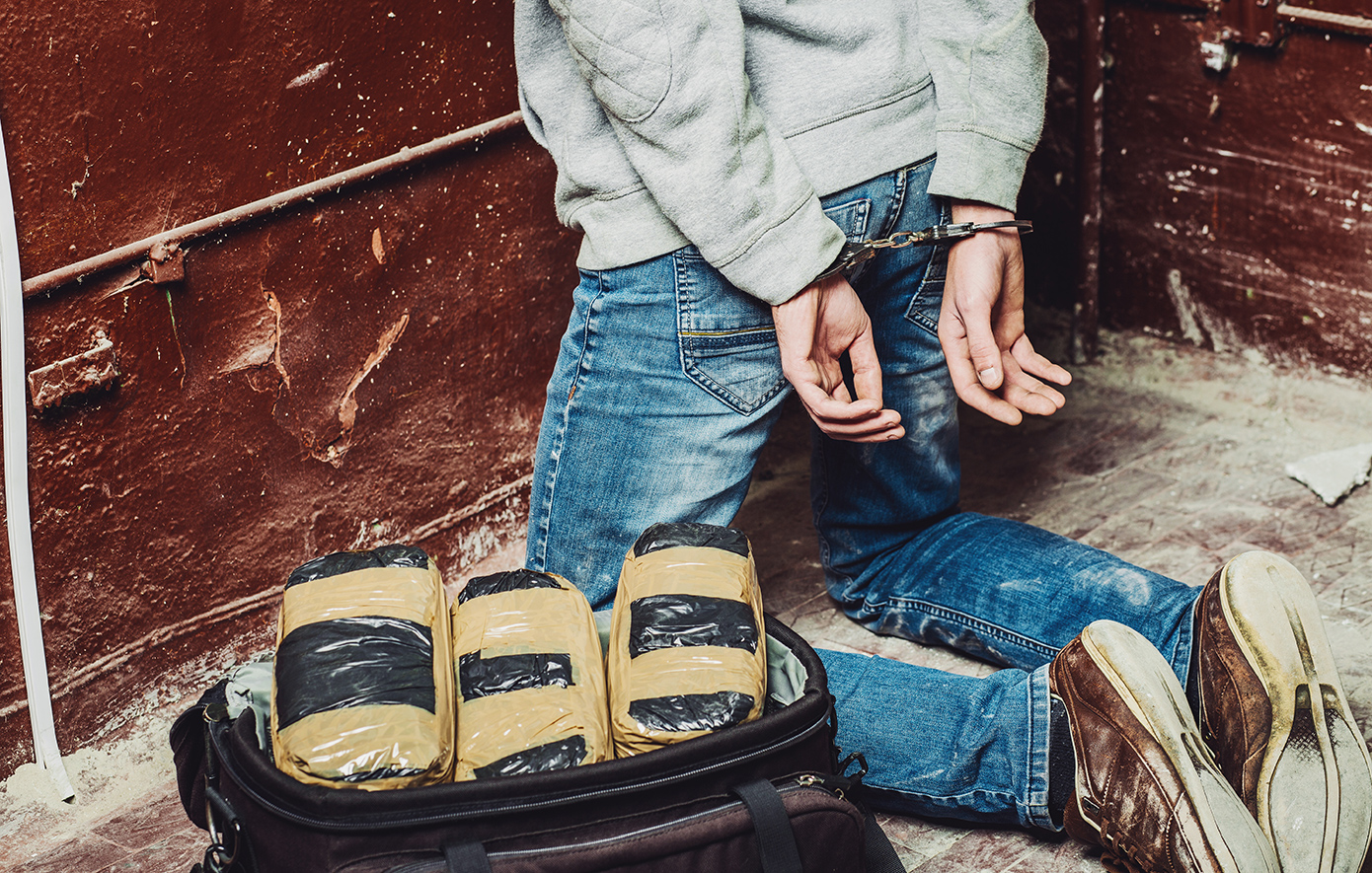 «Ξήλωσαν» κύκλωμα διακίνησης κοκαΐνης και κάνναβης στα Δωδεκάνησα &#8211; Χειροπέδες σε 5 άτομα