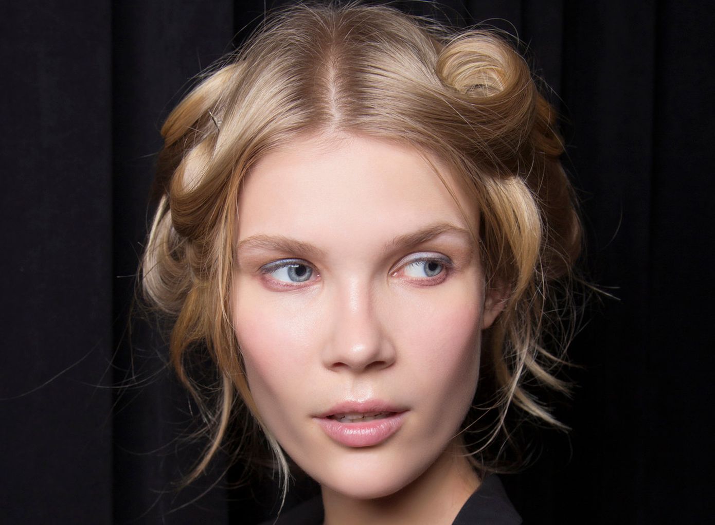 Μήπως κάνετε λάθος στον καθαρισμό προσώπου; 4 σημάδια στην επιδερμίδα σας που δεν πρέπει να αγνοήσετε