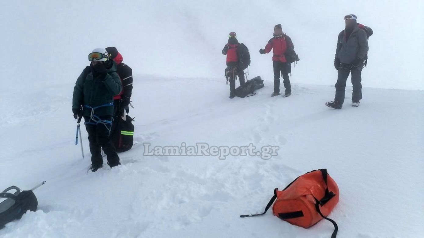 Χωρίς τις αισθήσεις του εντοπίστηκε ο αγνοούμενος ορειβάτης στο Βελούχι &#8211; Επιχείρηση σε δύσβατο σημείο για την ανάσυρσή του