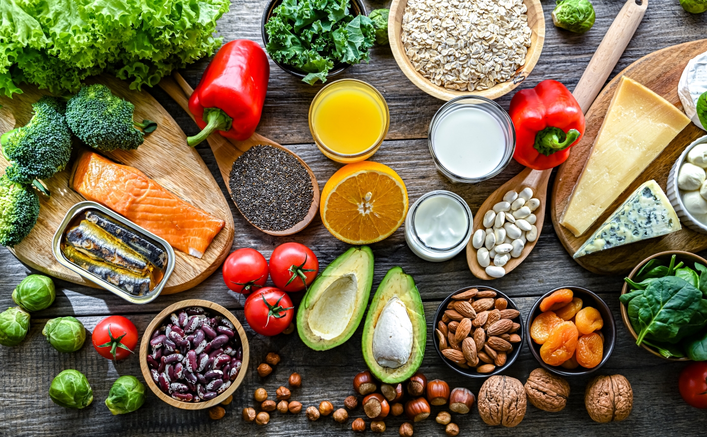 11 τροφές που πρέπει να τρώτε καθημερινά από τα 55 και μετά