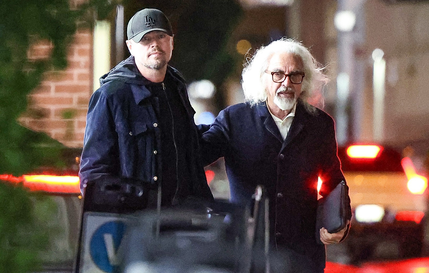 Λεονάρντο Ντι Κάπριο: Σπάνια δημόσια εμφάνιση με τον 82χρονο πατέρα του στο Μπέβερλι Χιλς