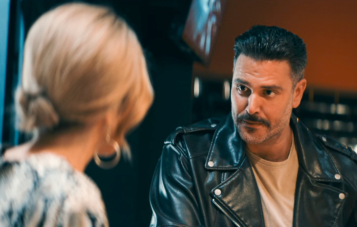 Γιατί ρε πατέρα; Γιατί ρε πατέρα;