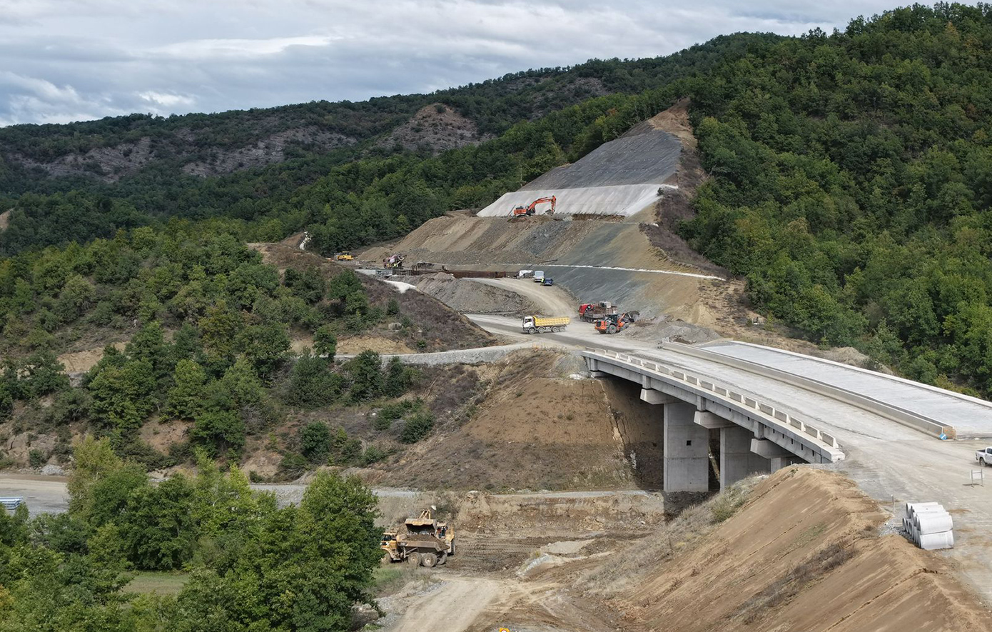 Γρεβενά : Στην τελική ευθεία η κατασκευή του βόρειου τμήματος του αυτοκινητόδρομου Ε-65, στο 93% η πρόοδος κατασκευής δήλωσε ο υπουργός Χρ Δήμας
