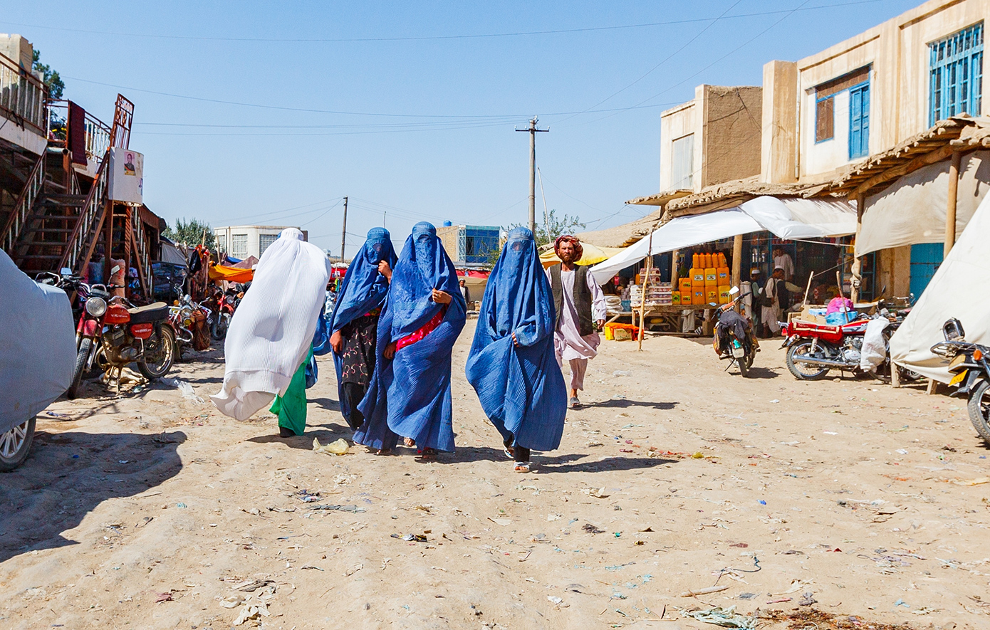 Νέος ποινικός κώδικας των Ταλιμπάν εξισώνει τους συζύγους με «ιδιοκτήτες σκλάβων» και νομιμοποιεί την ενδοοικογενειακή βία