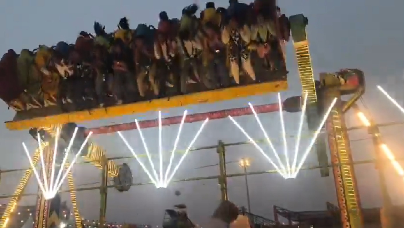 Τραγωδία σε λούνα παρκ: Τουλάχιστον ένας νεκρός και 13 τραυματίες από κατάρρευση παιχνιδιού