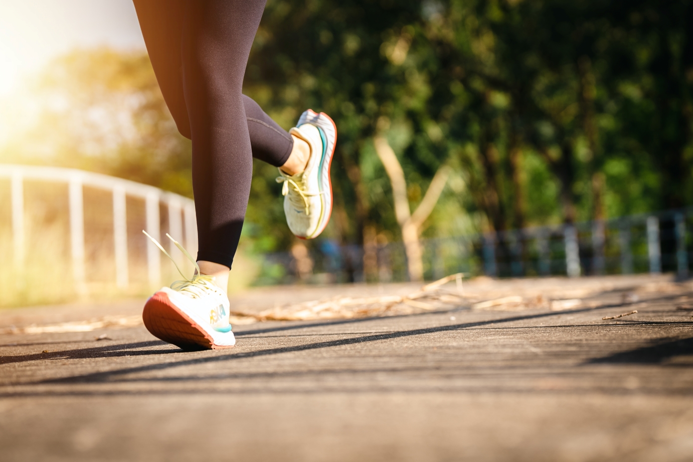 Μόλις 20 λεπτά παραπάνω άσκησης μπορούν να σας κρατήσουν μακριά από το νοσοκομείο