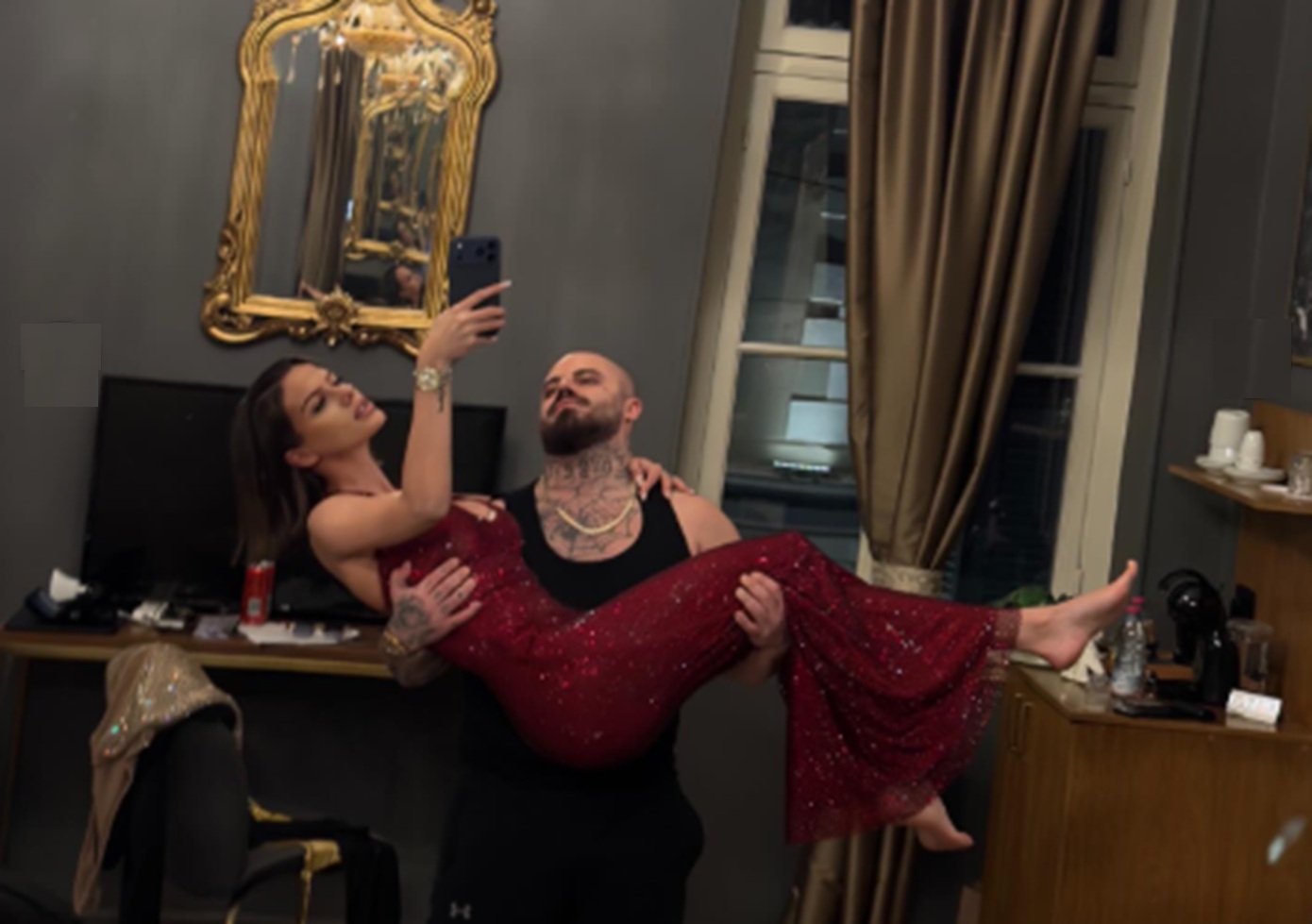 Η Μαριγκόνα ξανά στην αγκαλιά του Νίκου &#8211; Νέες πόζες με τον αγαπημένο της μετά τον σύντομο χωρισμό τους