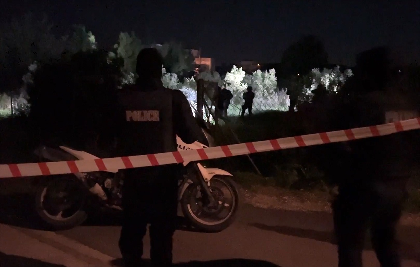 Έξι ώρες διήρκεσε το θρίλερ με πρωταγωνιστή τον Χρήστο Μαυρίκη &#8211; Οι πυροβολισμοί, οι διαπραγματεύσεις και η σύλληψη του «αρχικοριού»