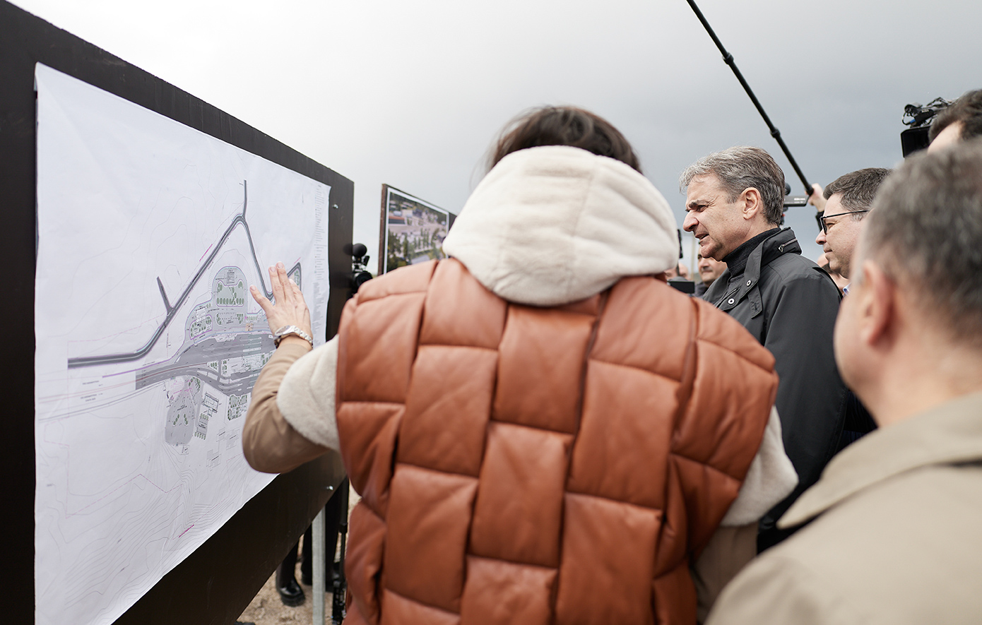 Μητσοτάκης από τον Συνοριακό Σταθμό Κήπων Μητσοτάκης από τον Συνοριακό Σταθμό Κήπων