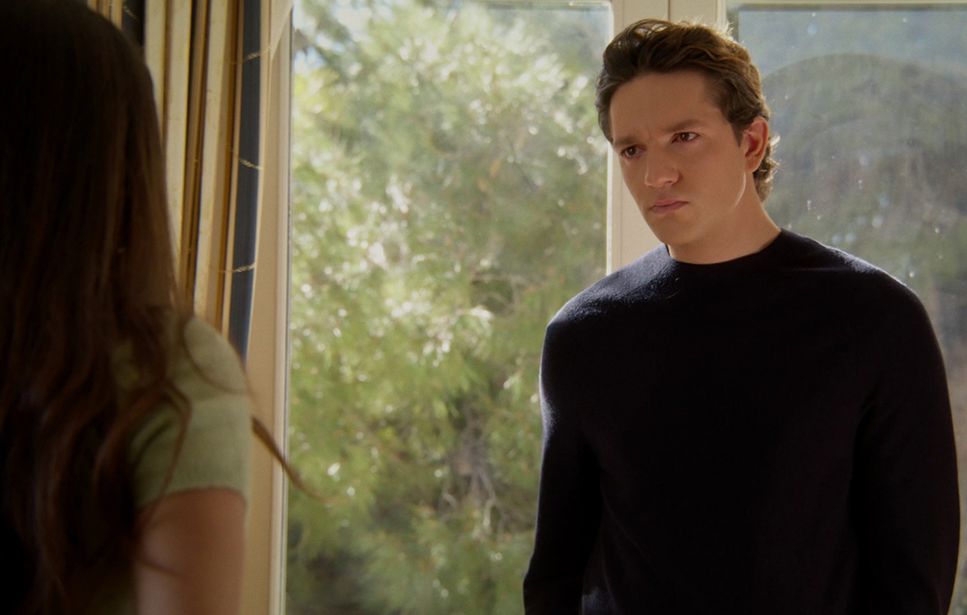 Να μ' αγαπάς