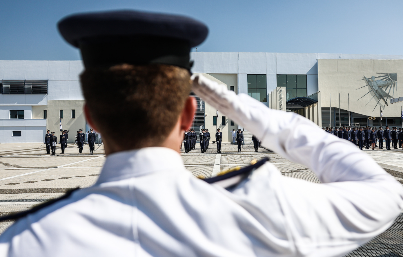 Σύλληψη ανώτερου στελέχους των ΕΔ για κατασκοπεία: Στο «μικροσκόπιο» για διαρροή απορρήτων σε υπερδύναμη