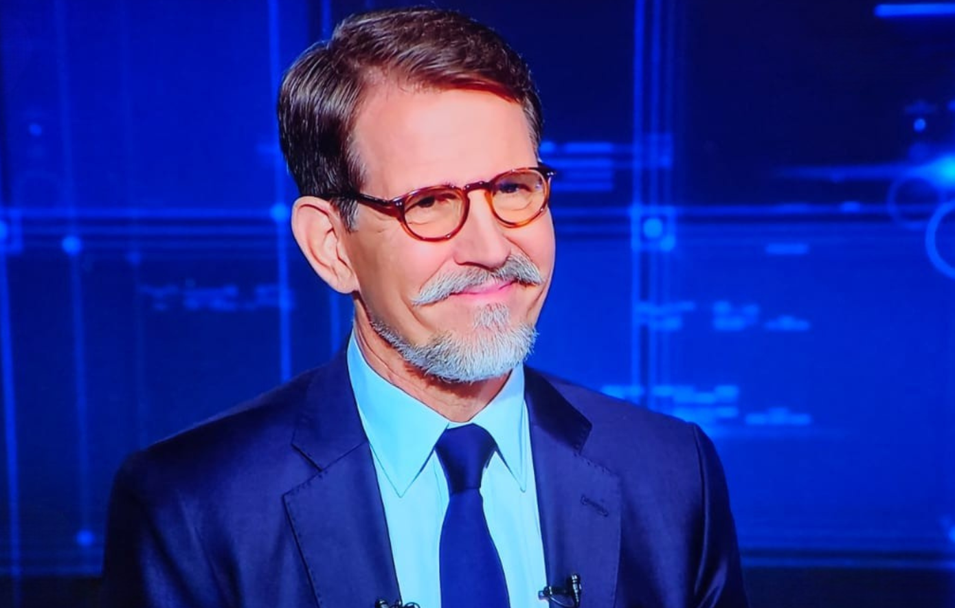 Παύλος Ντε Γκρες: «Δεν ήταν ποτέ το επίθετό μας Γλύξμπουργκ &#8211; Έγραφαν στο διαβατήριό μου ότι είμαι ανιθαγενής»