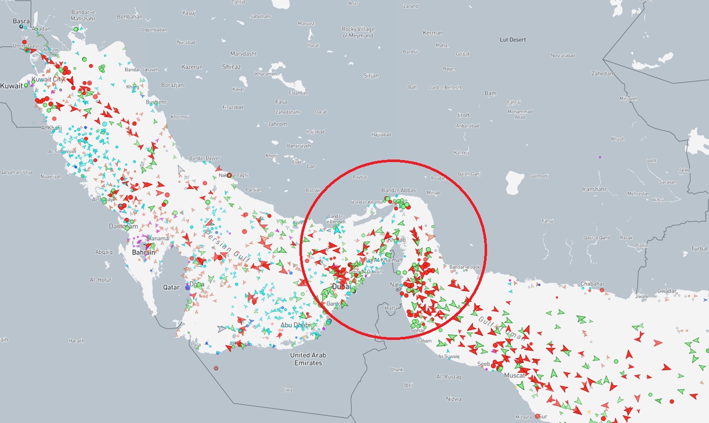 Το Ναυτικό του Ιράν έκλεισε τα Στενά του Ορμούζ, σενάρια για έκρηξη τιμών σε πετρέλαιο και αέριο