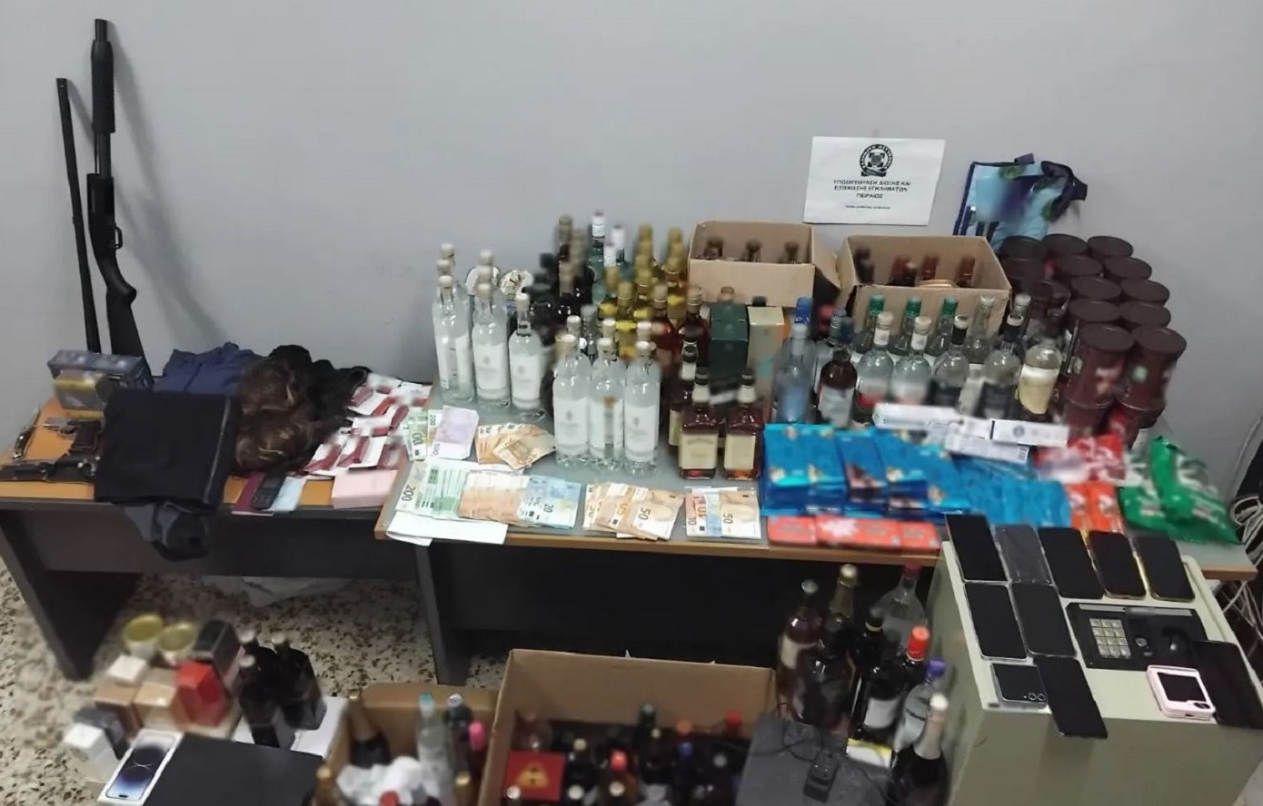 Σπείρα έκλεβε ποτά από καταστήματα στην Αττική &#8211; Χτυπούσαν και απειλούσαν αν τους έπιαναν