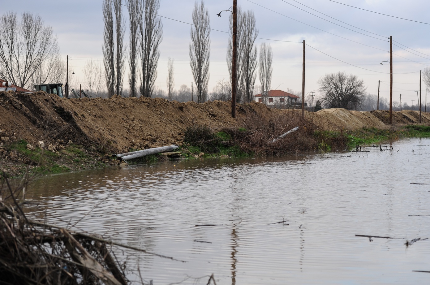 Ήχησε το 112 για υπερχείλιση του ποταμού Έβρου στην περιοχή Λάβαρα &#8211; Αύξηση ετοιμότητας στην περιοχή
