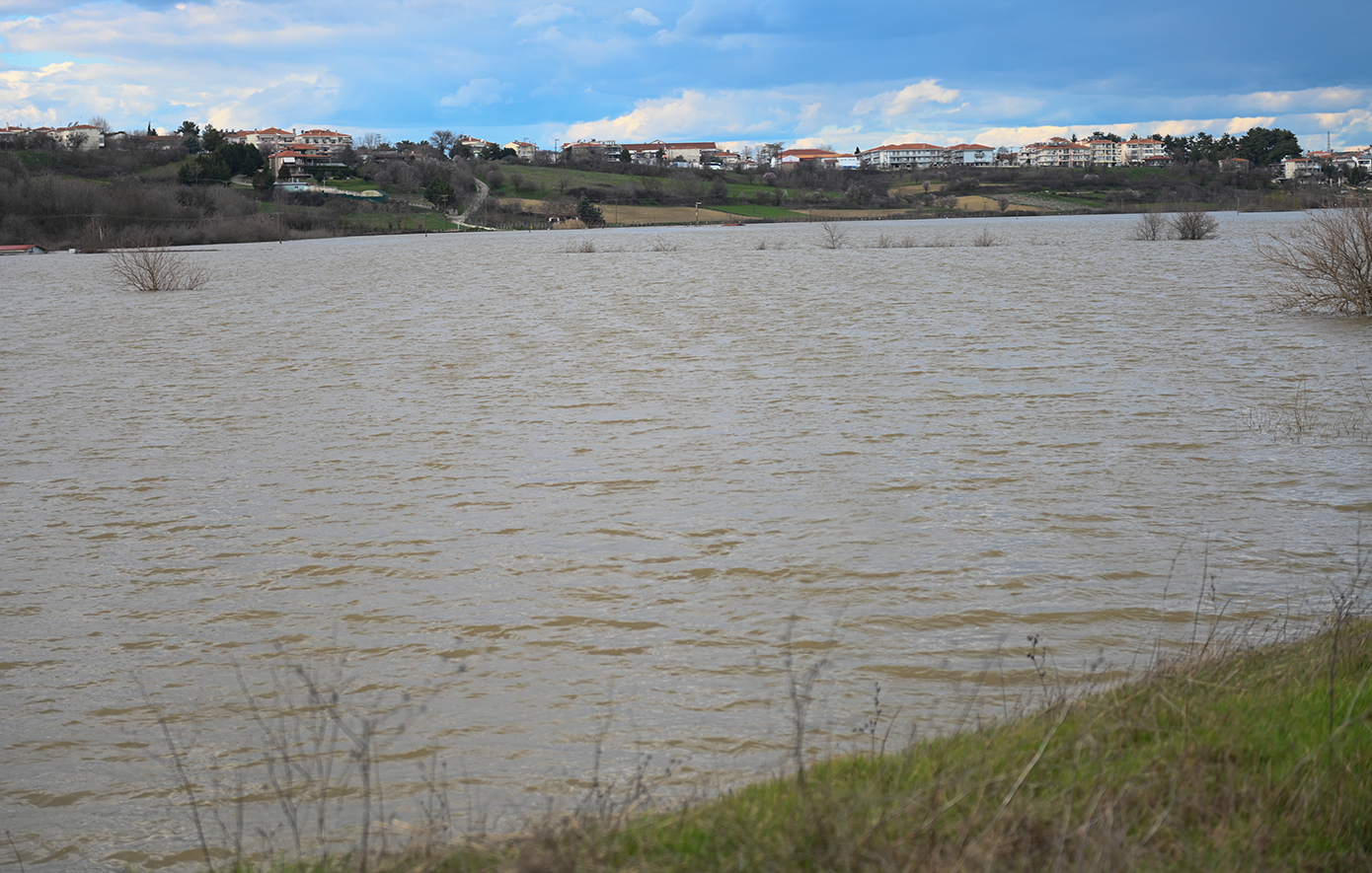 Έβρος: Εφιαλτικές εικόνες αποτυπώνουν το μέγεθος της καταστροφής από τις πλημμύρες