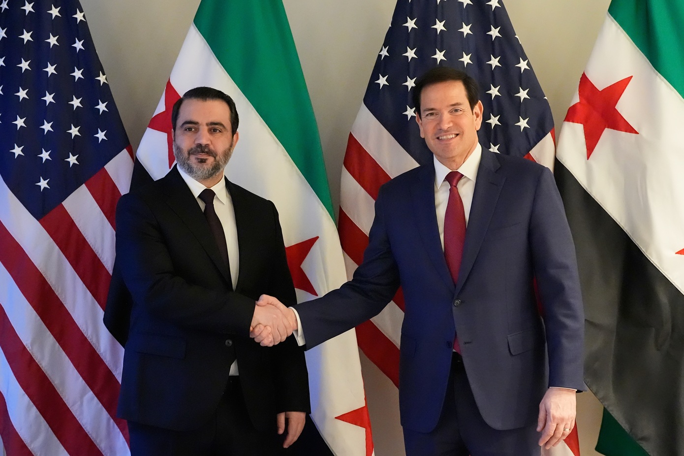 Συζητήσεις στο Μόναχο μεταξύ Ρούμπιο και Σύρων αξιωματούχων για την κατάσταση των Κούρδων