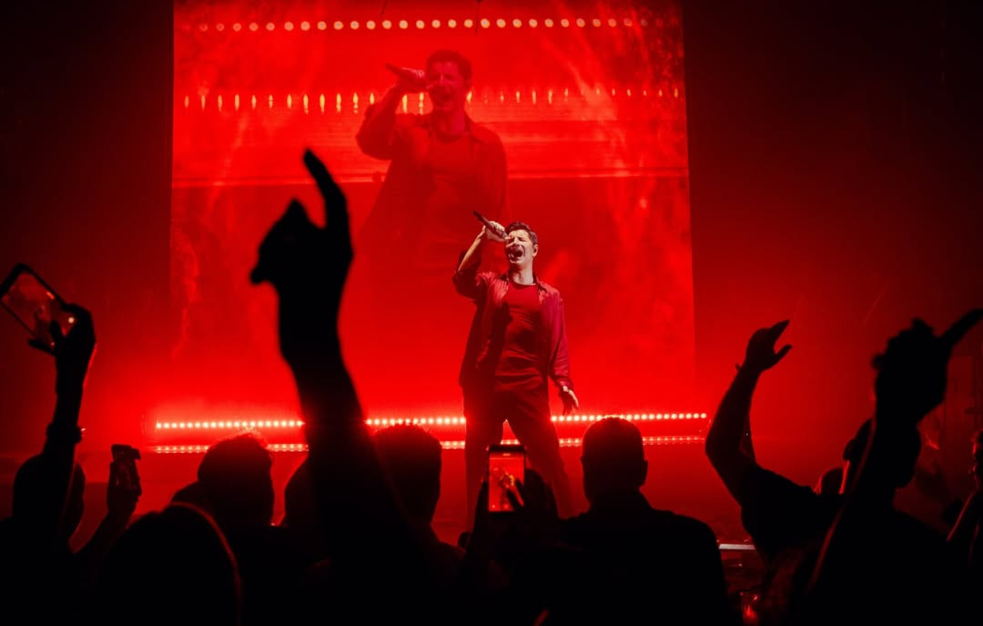 Σάκης Ρουβάς για Eurovision: «Τέλεια είναι, θα πήγαινα χίλιες φορές»