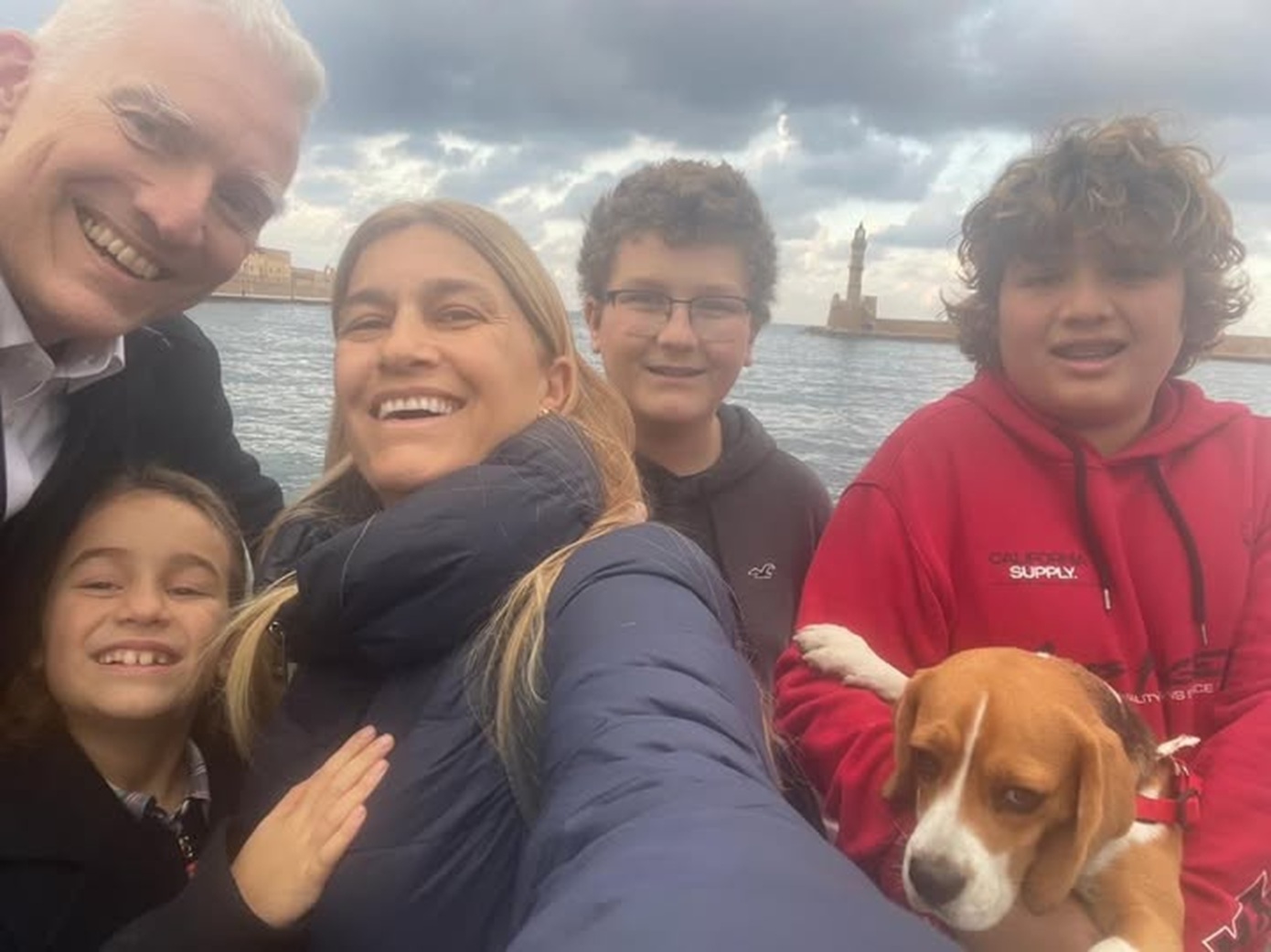 Συγκινεί η Σέβη Βολουδάκη για τα τρία χρόνια από τον θάνατο του συζύγου της: «Ήσουν και για τους τέσσερίς μας στήριγμα, συνοδοιπόρος»