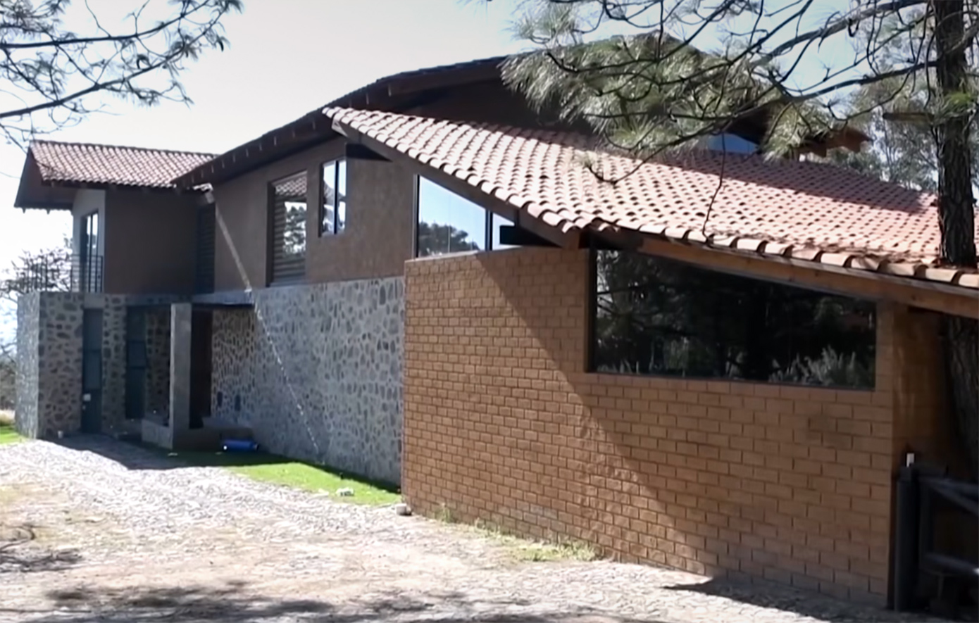 Η ακατάστατη ερωτική φωλιά όπου ο Μεξικανός βαρόνος των ναρκωτικών «Ελ Μέντσο» πέρασε τις τελευταίες του μέρες