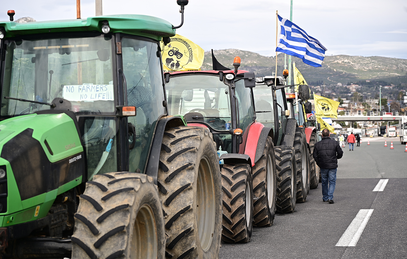 Στην Αθήνα τα πρώτα τρακτέρ