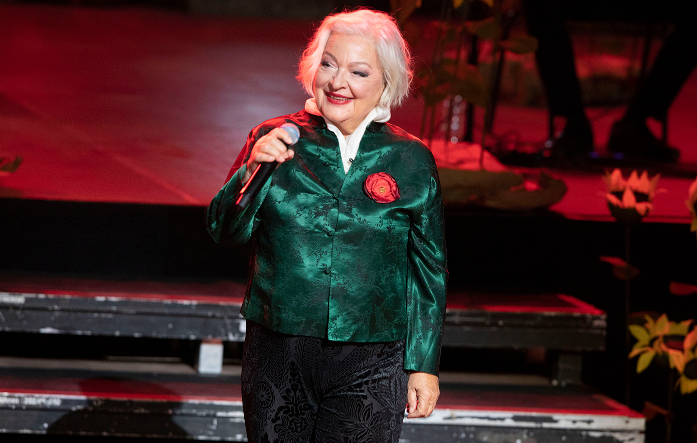 Η Τάνια Τσανακλίδου διακομίστηκε εκτάκτως στο νοσοκομείο με αφόρητους πόνους