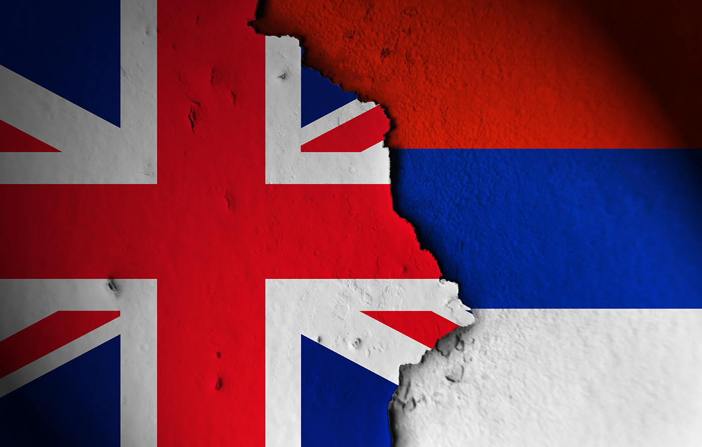 Βρετανία: Σαρωτικές κυρώσεις σε 300 στόχους – Στο στόχαστρο η Transneft και ο «σκιώδης στόλος» του Πούτιν