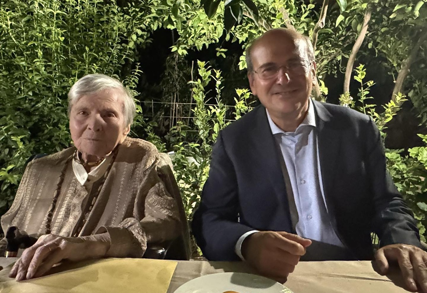 Χατζηδάκης για την Ελένη Γλύκατζη-Αρβελέρ: Θα μείνει αθάνατη στο μυαλό και τις καρδιές μας