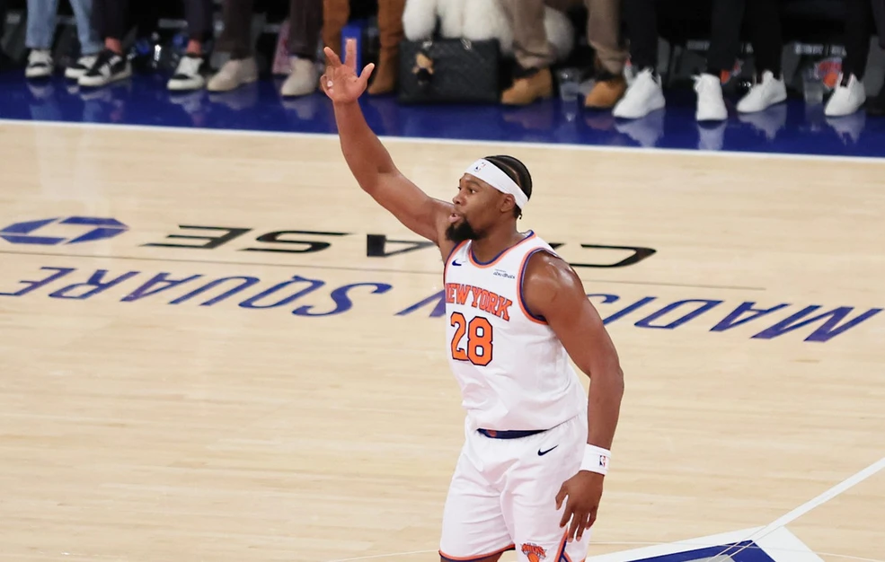 Οι Μπουλς κρατάνε Γιαμπουσέλε και βάζουν τέλος στα&#8230; σενάρια επιστροφής στην Ευρώπη