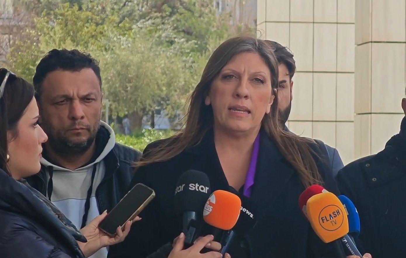 Καταγγελίες Κωνσταντοπούλου για «βίαιες» εκταφές: Ζητά άρση απορρήτου κυβερνητικών στελεχών για την αλλοίωση του τόπου στα Τέμπη