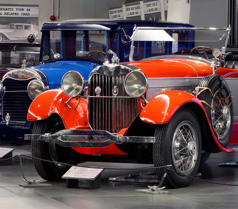 Δώρο για βαφτισιμιό & βαφτισιμιά, επίσκεψη στο μουσείο αυτοκινήτου