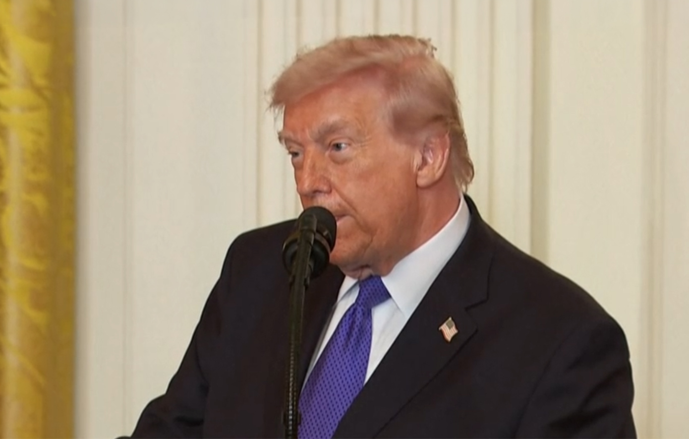 Σύμβουλοι του Τραμπ τον προτρέπουν να βρει «διέξοδο» από τον πόλεμο με το Ιράν