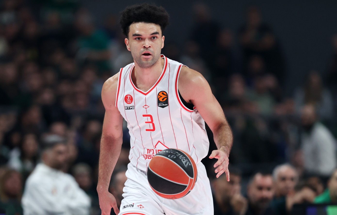 Euroleague: Η Χάποελ Τελ Αβίβ νίκησε την Παρί και φλερτάρει με την 4άδα