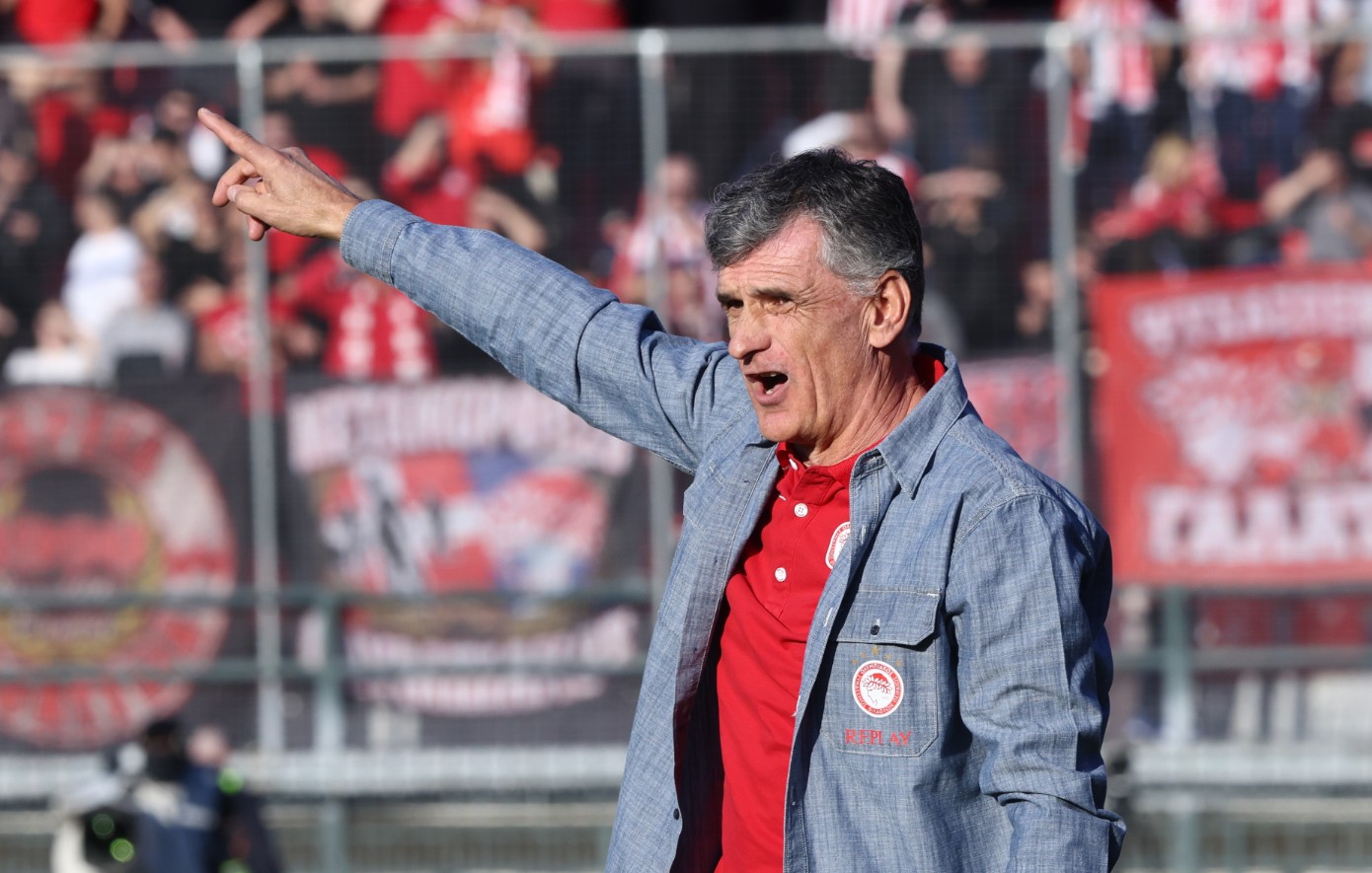 Μεντιλίμπαρ μετά τη νίκη του Ολυμπιακού: Πολύ θυμωμένος για τα τελευταία λεπτά, να είμαστε ο εαυτός μας κόντρα στον ΠΑΟΚ