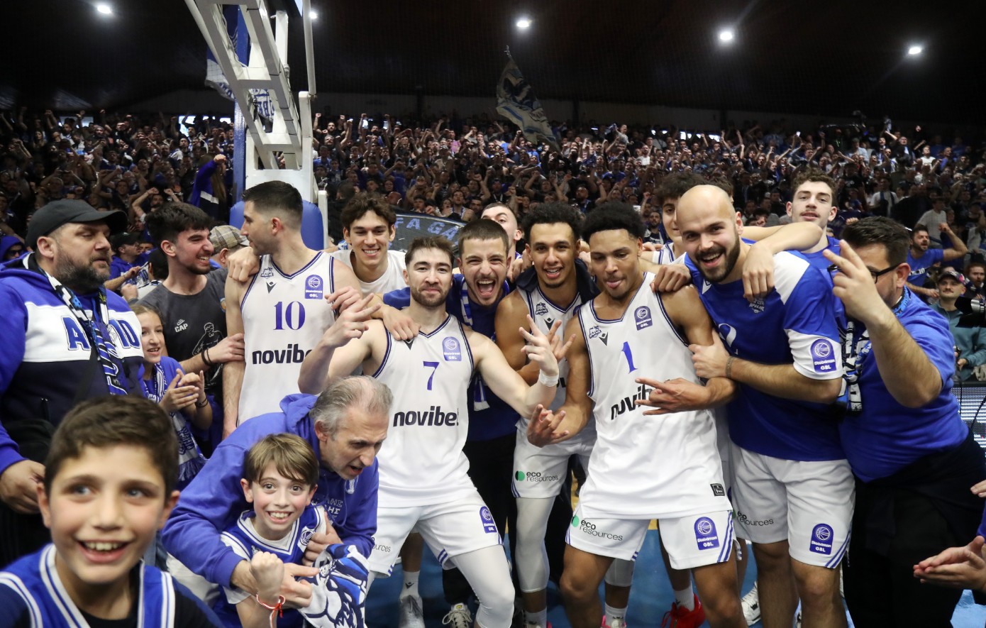 Ηρακλής: Το πανδαιμόνιο στο Ιβανώφειο και τα δάκρυα του Έντλερ-Ντέιβις μετά τη νίκη επί του Παναθηναϊκού