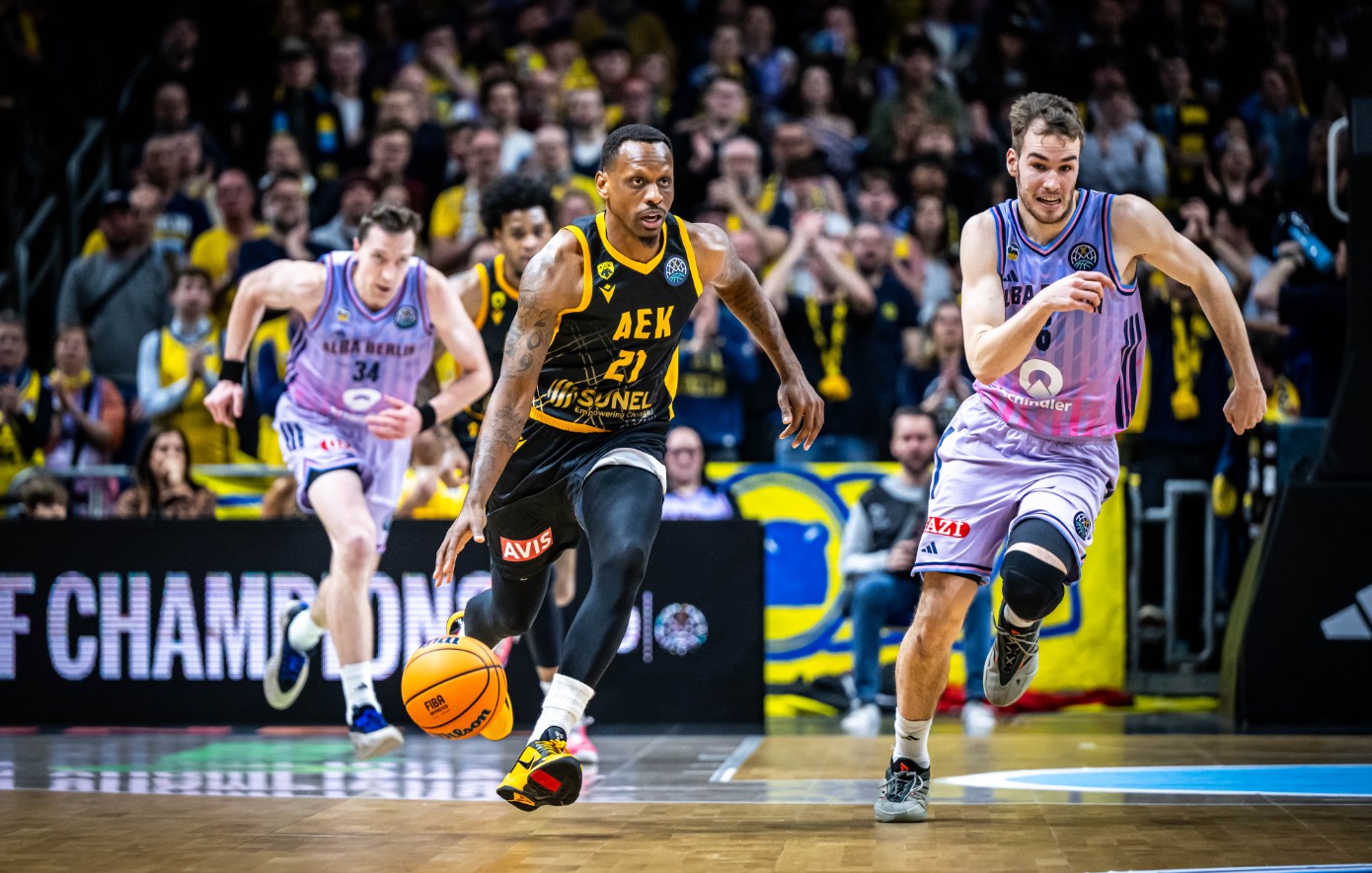 BCL: 1η και αήττητη η ΑΕΚ στον όμιλο, νίκησε την Άλμπα και στη Γερμανία