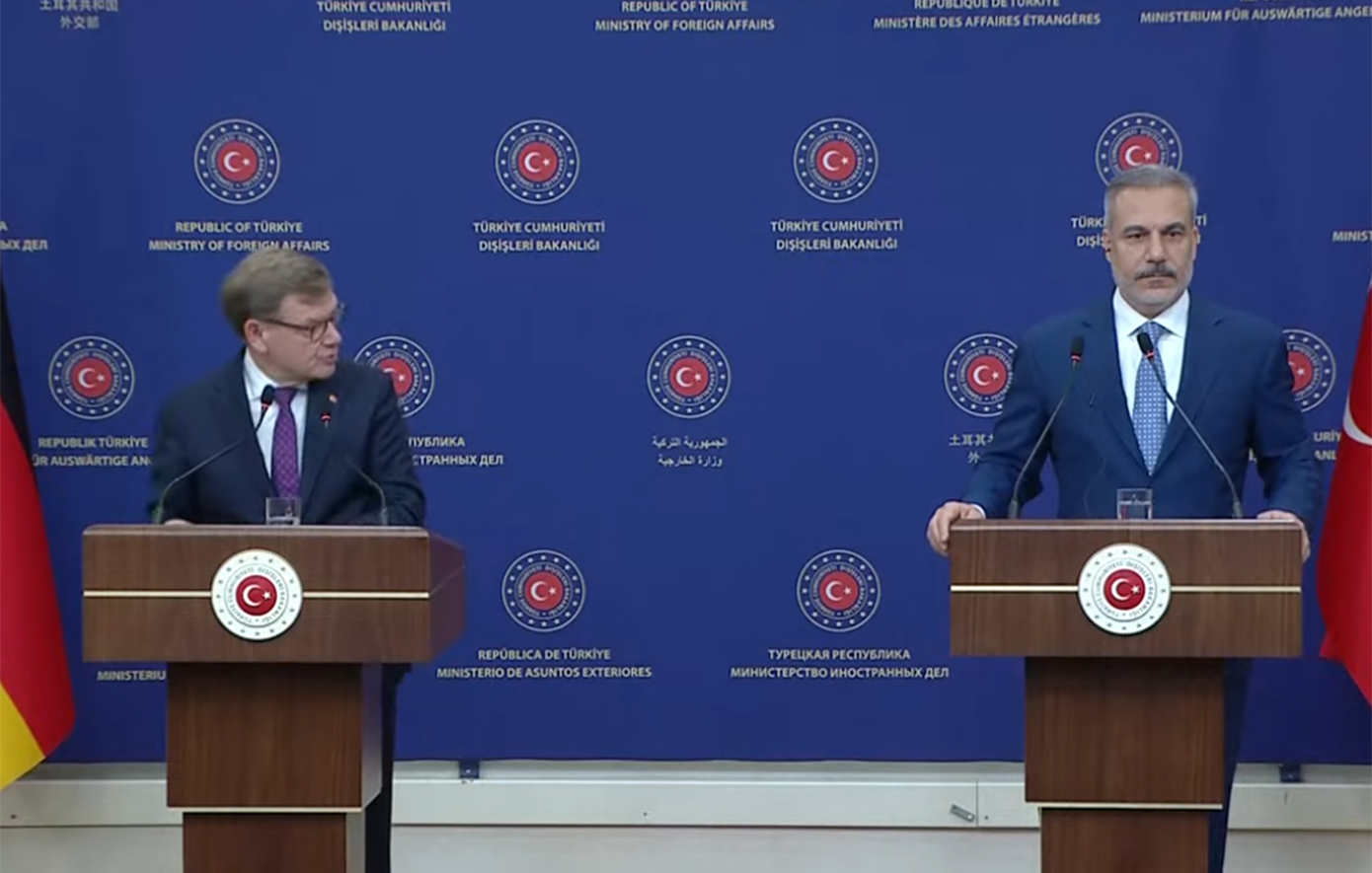 Το Ιράν μπορεί να οδηγηθεί σε εμφύλιο πόλεμο, προειδοποιεί ο Χακάν Φιντάν