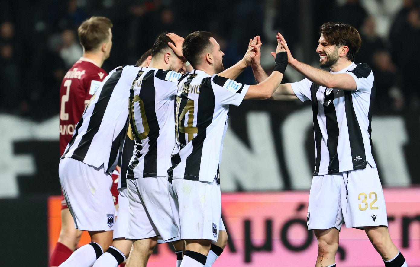 ΠΑΟΚ &#8211; Αστέρας Τρίπολης 2-0: Στο -3 και βλέπει κορυφή