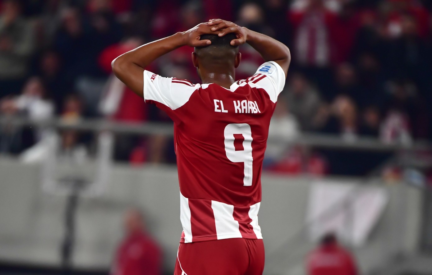 Ακατανόητο τι έγινε με Ελ Κααμπί στον Ολυμπιακό &#8211; Ποιος μπήκε και ήταν… στον κόσμο του!