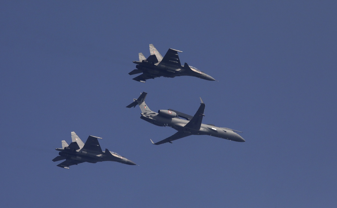 Η Αυστραλία ενισχύει την παρουσία της στη Μέση Ανατολή με αεροπορική υποστήριξη και όπλα