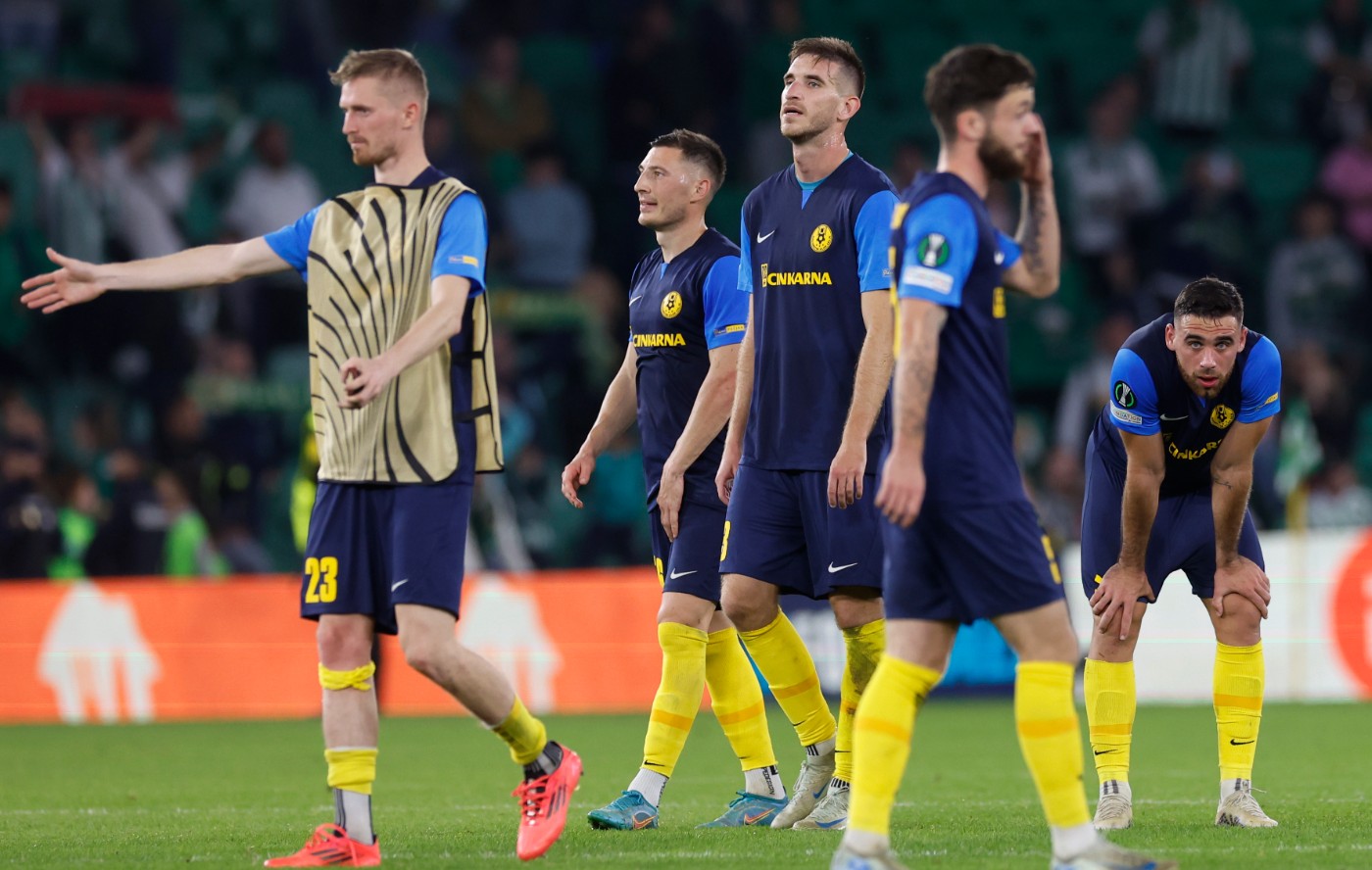 Η συντριβή από την ΑΕΚ έφερε άμεσα νέο προπονητή στην Τσέλιε