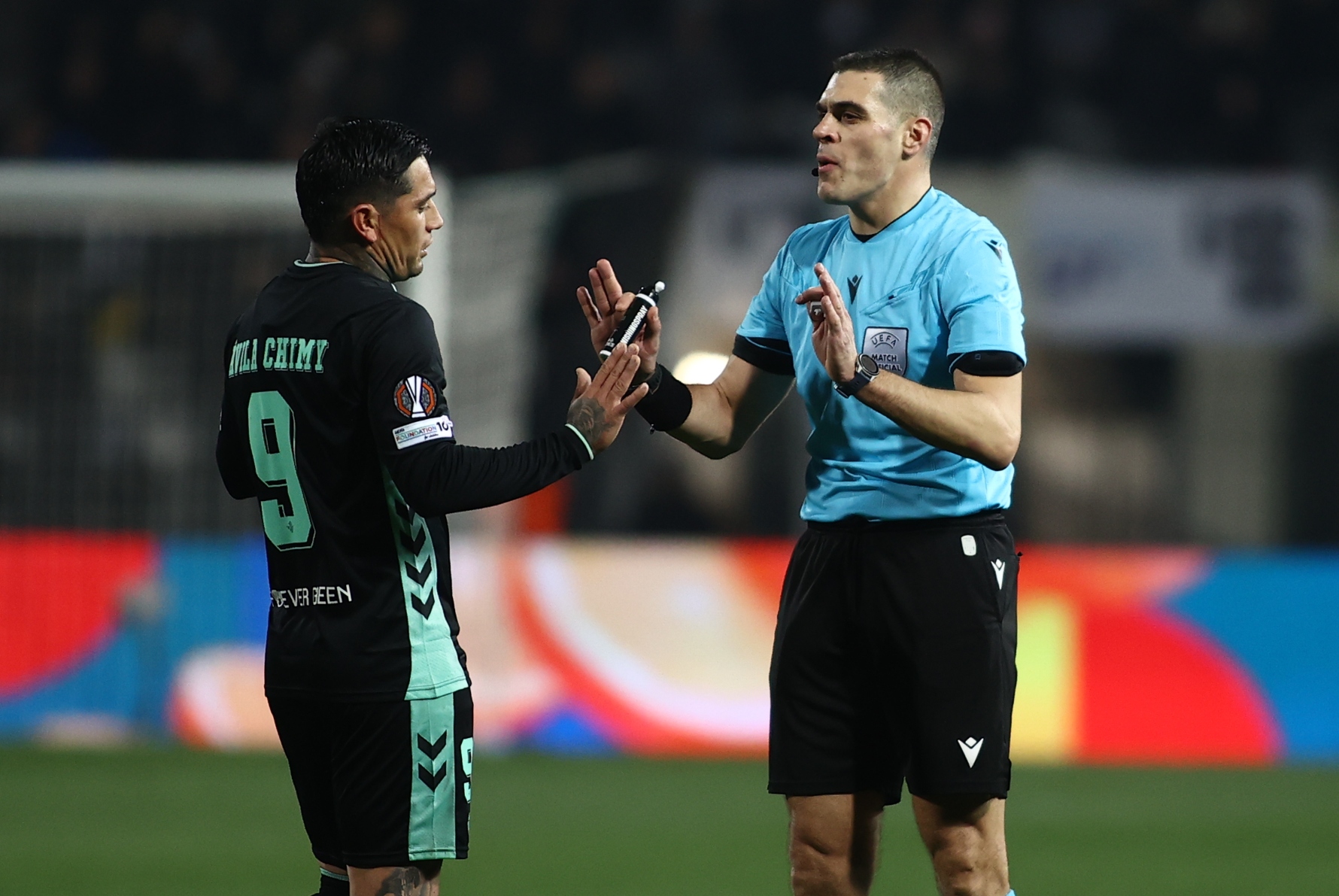 Μπέτις: Αναβρασμός στην ομάδα, οπαδοί πήγαν στο σπίτι του Πελεγκρίνι!