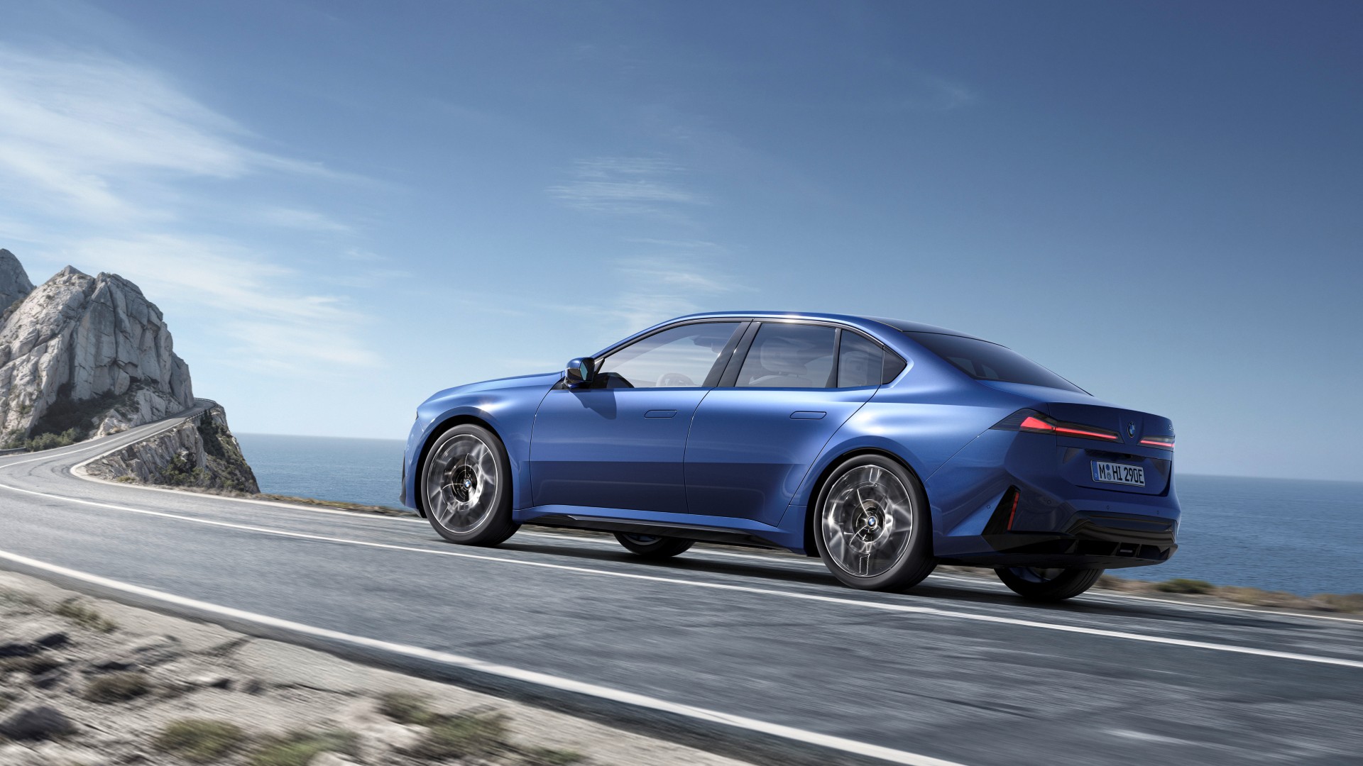 BMW i3: Η νέα εποχή της Σειράς 3 είναι ηλεκτρική