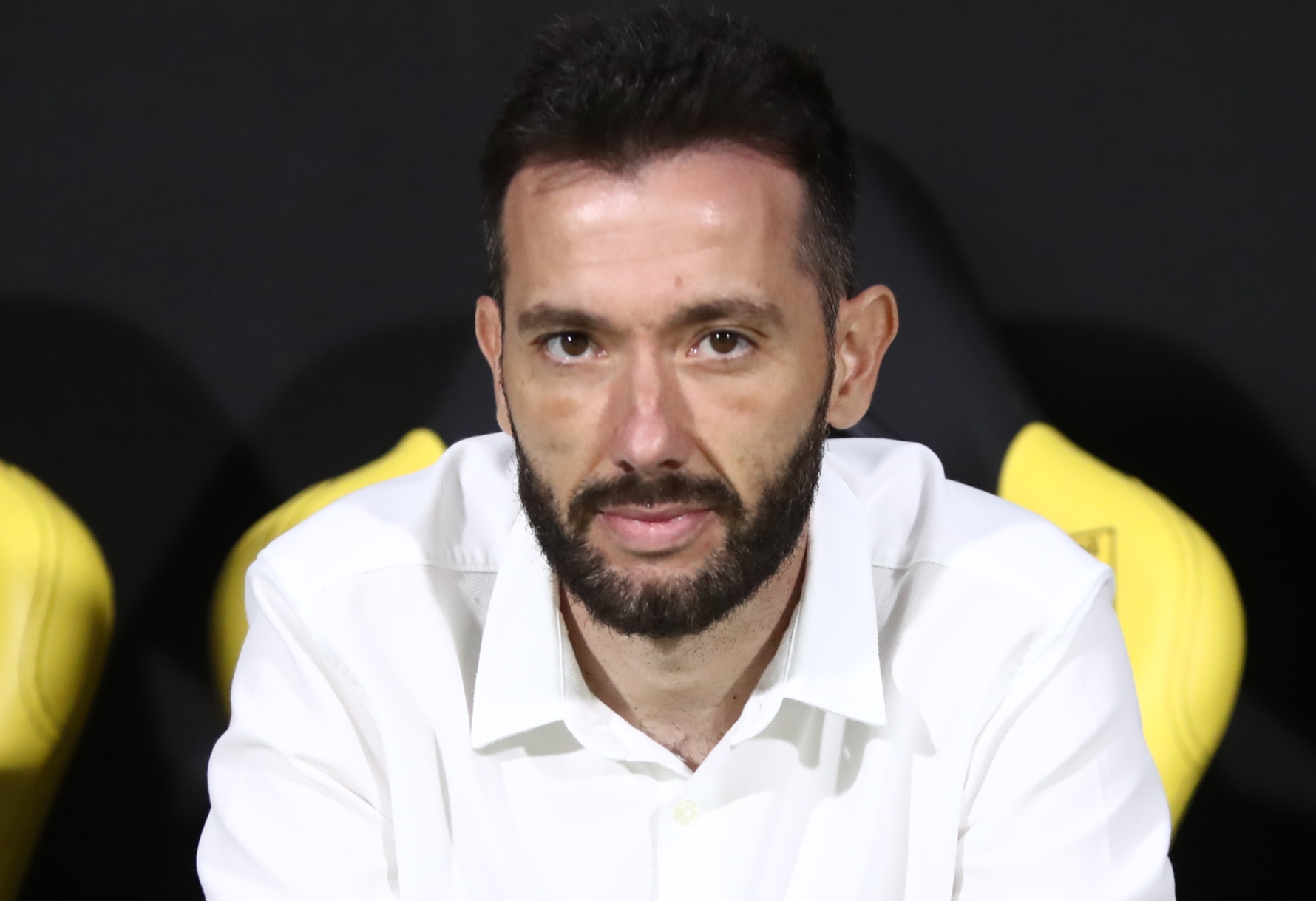 Απίστευτο: Η Βαλένθια αφαίρεσε τον Κορμπεράν από την παρουσίαση για να μην τον αποδοκιμάζουν!