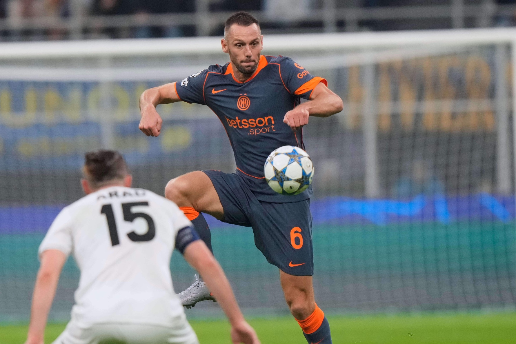 Ολυμπιακός: Προτάθηκε και εξετάζεται ο Ντε Φράι σύμφωνα με ξένα ΜΜΕ