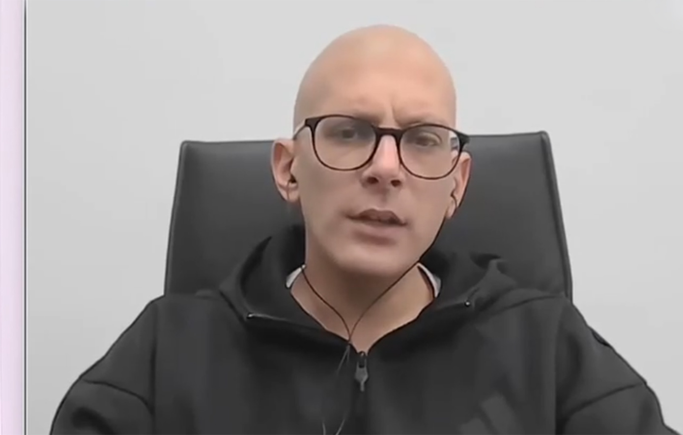 «Χειρουργήθηκα Τετάρτη, Κυριακή επέστρεψα στο νησί, τη Δευτέρα ήμουν στο γραφείο»: Το μάθημα ζωής του δημάρχου Αη Στράτη