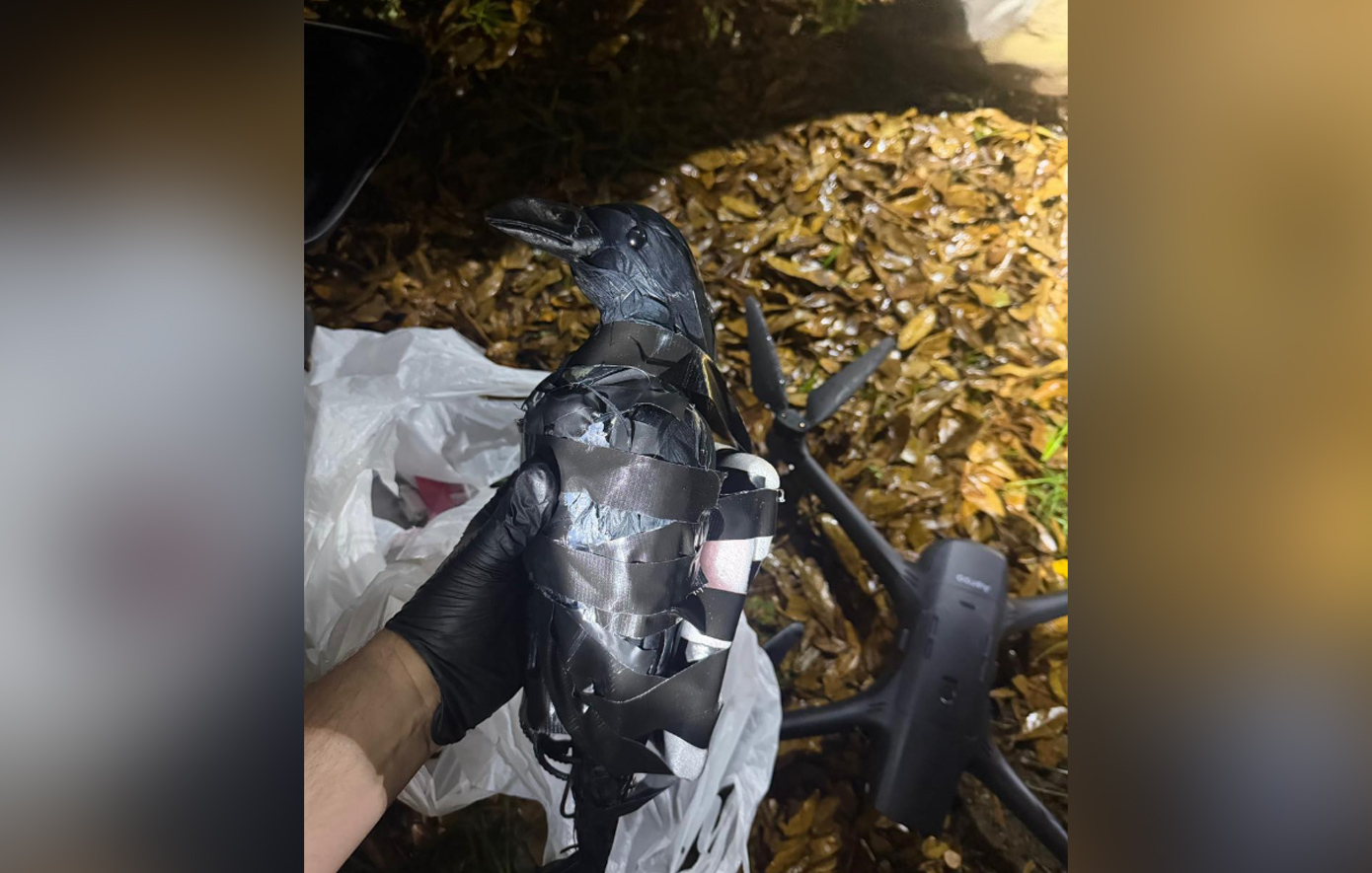 Με drone &#8211; κοράκι πήγαν να περάσουν ναρκωτικά, κινητά και τσιγάρα σε φυλακή