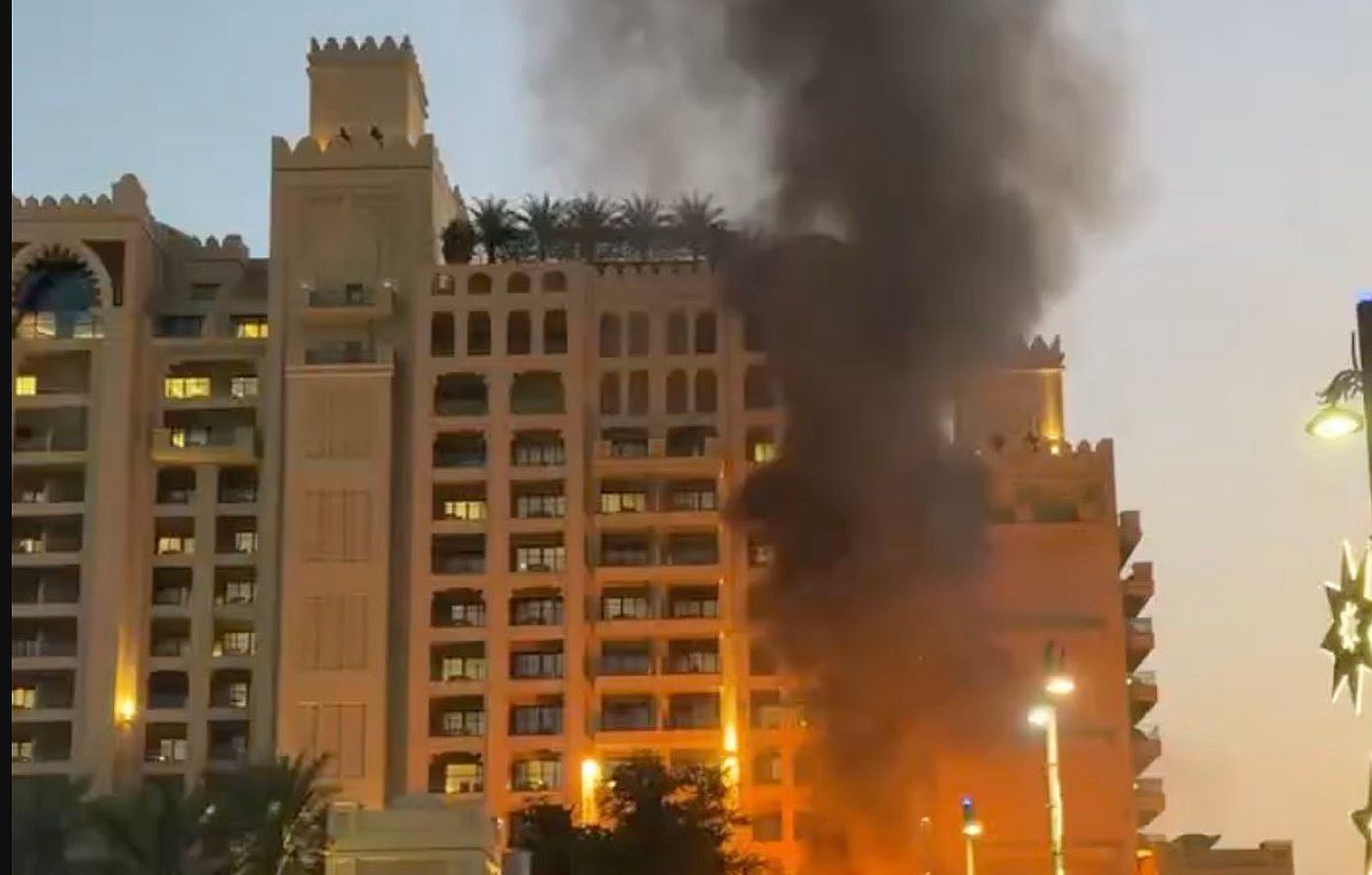 Ελληνίδα κάτοικος του Ντουμπάι στο Newsbeast: «Είναι σαν να βλέπουμε ταινία τρόμου, ακούμε συνεχώς δυνατούς θορύβους»